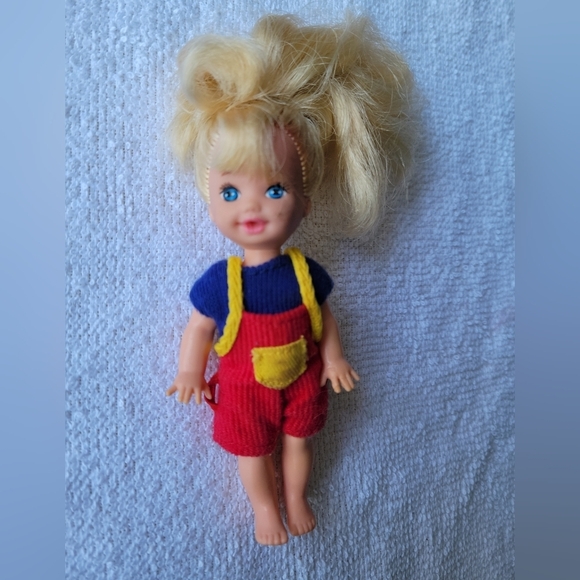 Barbie's Little  Sister Kelly - Picture 7 of 11